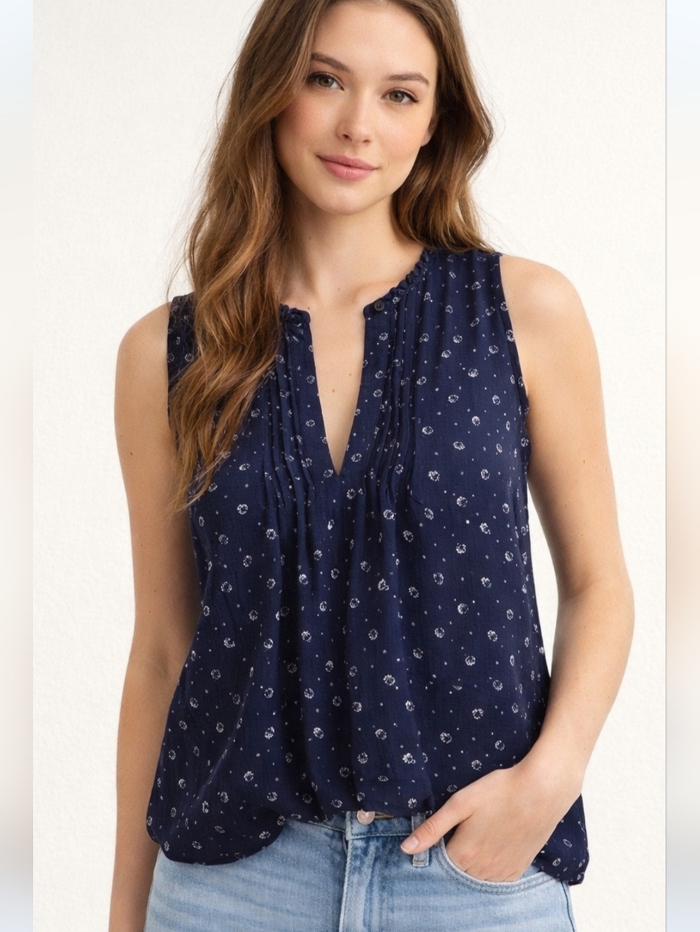 Abercrombie & Fitch Y2K Navy Sleeveless Blouse Pleated Chiffon Boho Top S